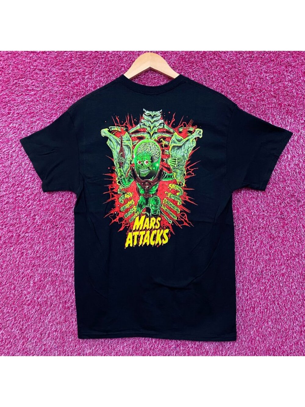Mars Attacks Rib Cage Melter Graphic T-Shirt Medium
